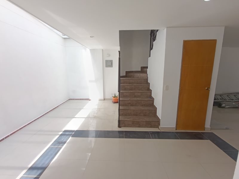 Casa para el arriendo en Sabaneta el codigo es 17025 Foto 3