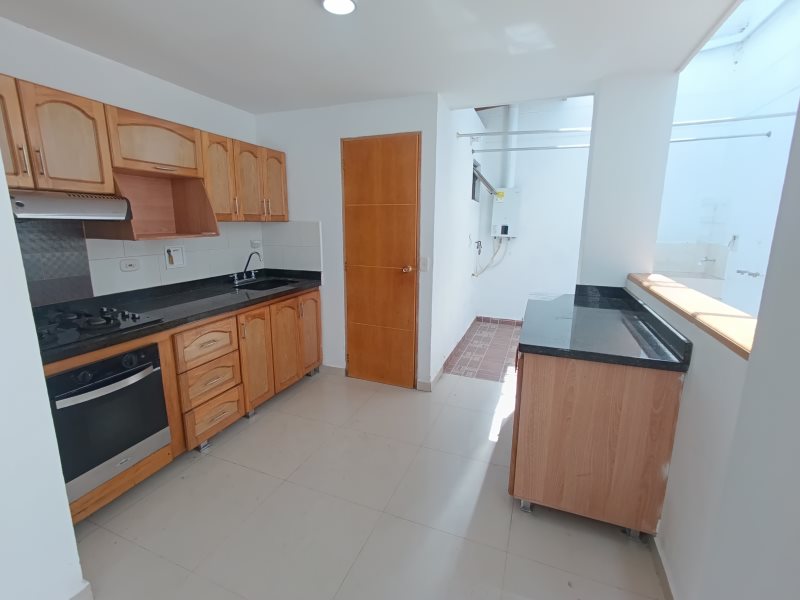 Casa para el arriendo en Sabaneta el codigo es 17025 Foto 2