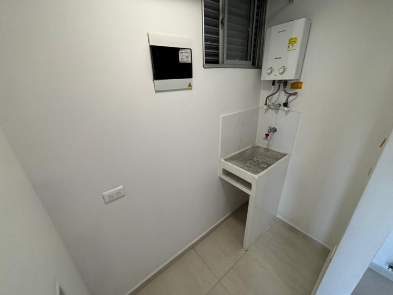 Apartamento para el arriendo en Itagüí el codigo es 14342 Foto 17