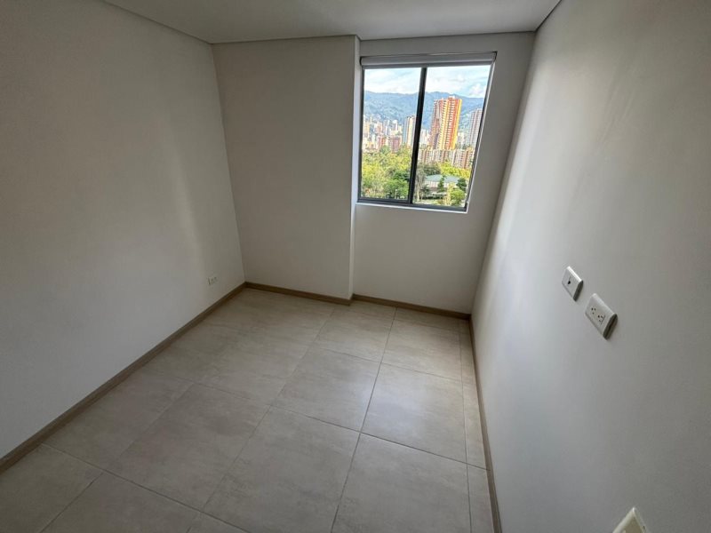 Apartamento para el arriendo en Itagüí el codigo es 14342 Foto 8