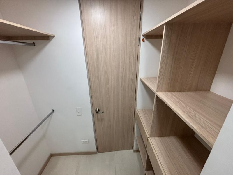 Apartamento para el arriendo en Itagüí el codigo es 14342 Foto 14
