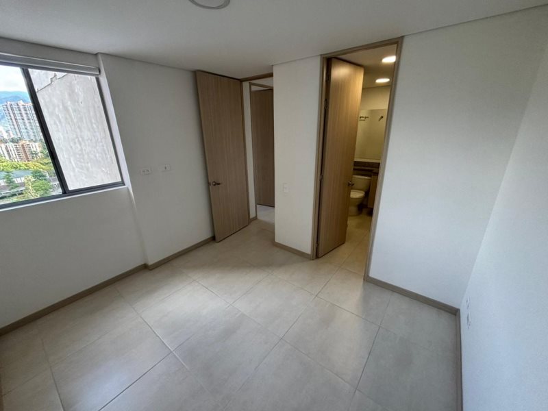 Apartamento para el arriendo en Itagüí el codigo es 14342 Foto 13
