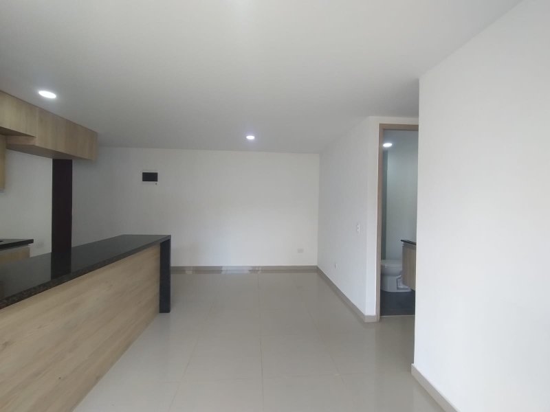 Apartamento para el arriendo en Sabaneta el codigo es 17906 Foto 3