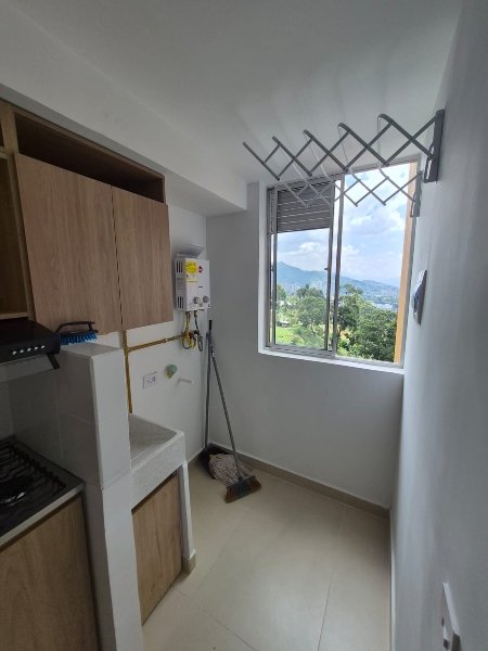 Apartamento para el arriendo en La Estrella el codigo es 17335 Foto 8