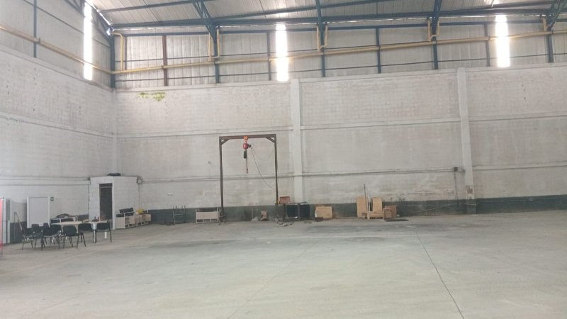 Bodega para el arriendo en Caldas el codigo es 17681 Foto 6