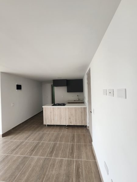 Apartamento para el arriendo en Sabaneta el codigo es 17023 Foto 3