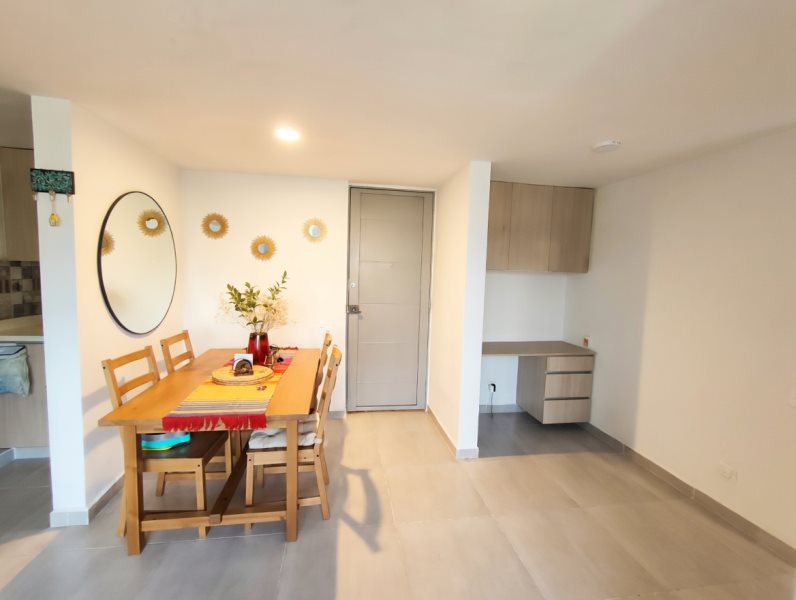 Apartamento para el arriendo en Envigado el codigo es 17096 Foto 4