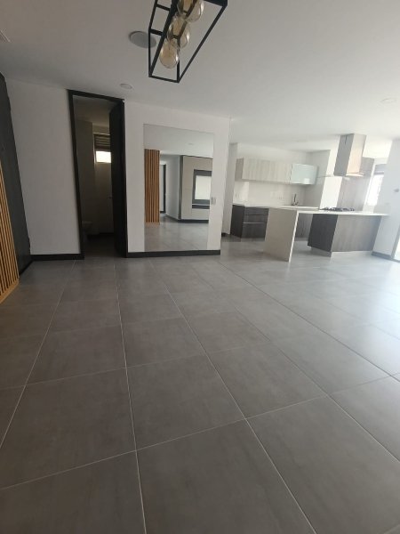 Apartamento para el arriendo en Medellín el codigo es 17429 Foto 3