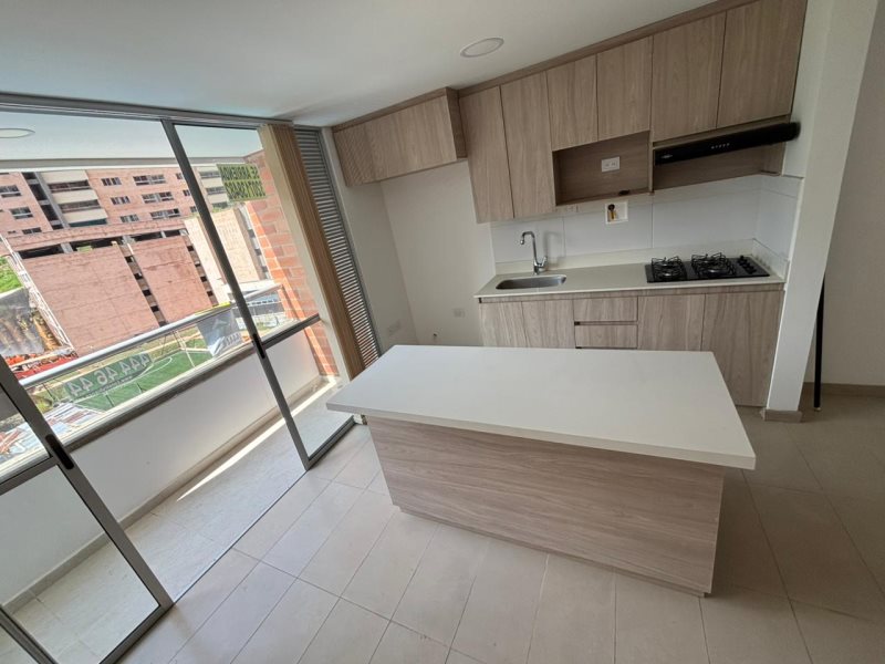Apartamento para el arriendo en Sabaneta el codigo es 16892 Foto 1