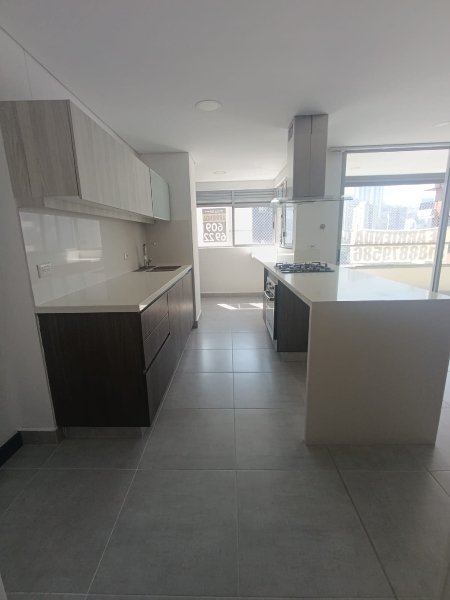 Apartamento para el arriendo en Medellín el codigo es 17429 Foto 2