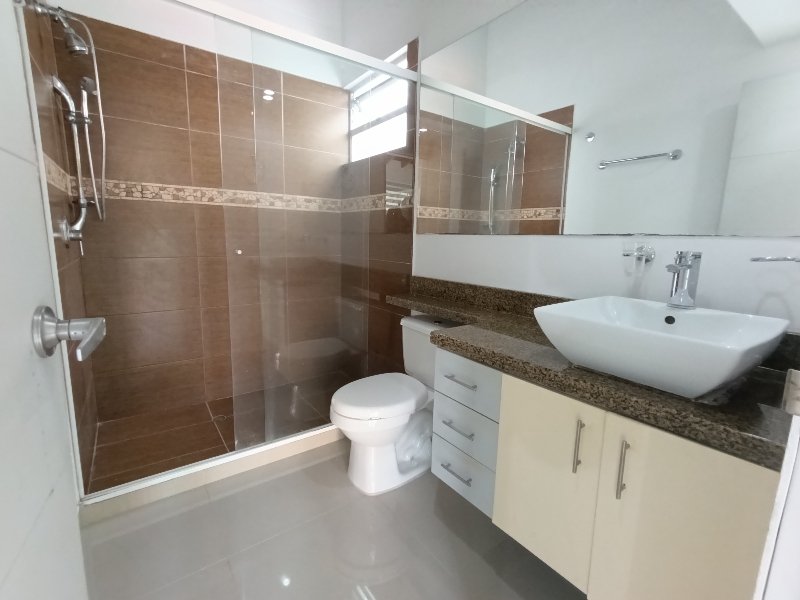 Casa para el arriendo en Sabaneta - San Jose el codigo es 17435 Foto 16