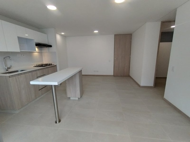 Apartamento para el arriendo en Sabaneta el codigo es 17398 Foto 6