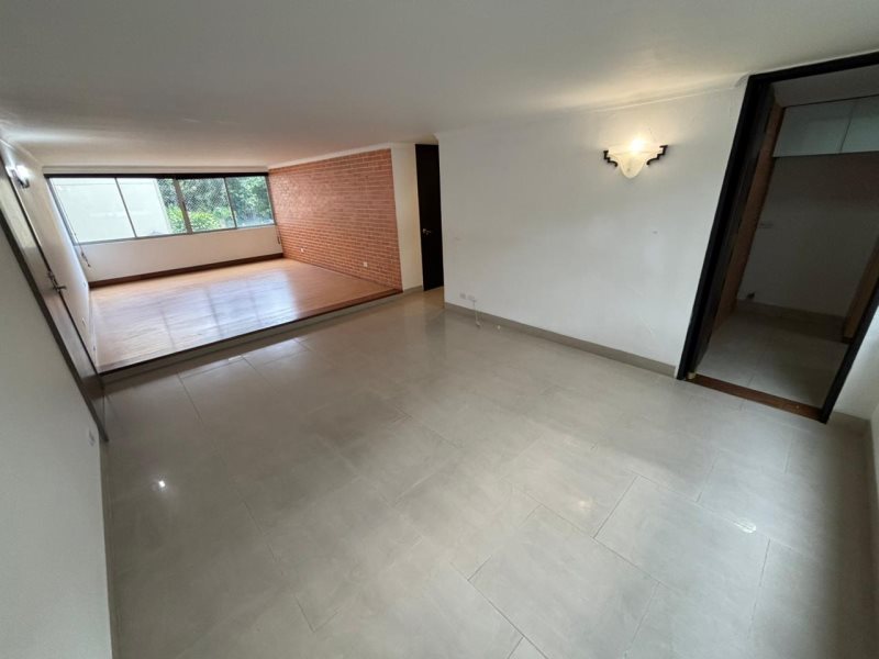 Apartamento para el arriendo en Medellín el codigo es 17083 Foto 5