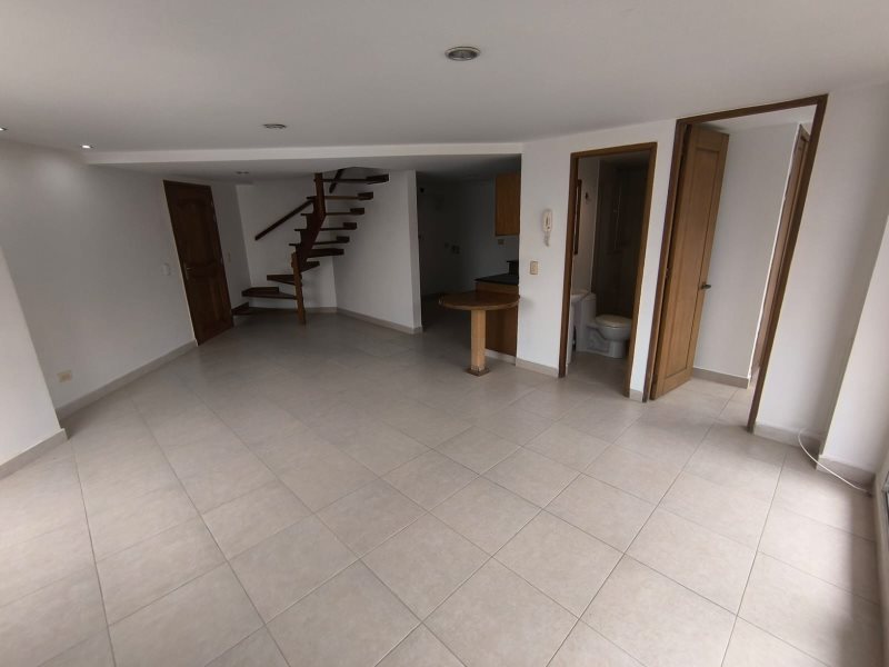 Apartamento para el arriendo en Sabaneta el codigo es 16718 Foto 3