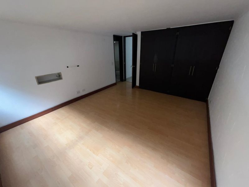 Apartamento para el arriendo en Medellín el codigo es 17083 Foto 14