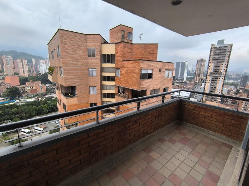 Apartamento para el arriendo en Sabaneta el codigo es 16718 Foto 6
