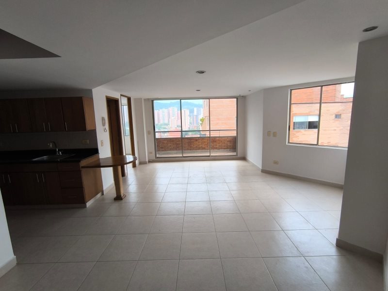 Apartamento para el arriendo en Sabaneta el codigo es 16718 Foto 4