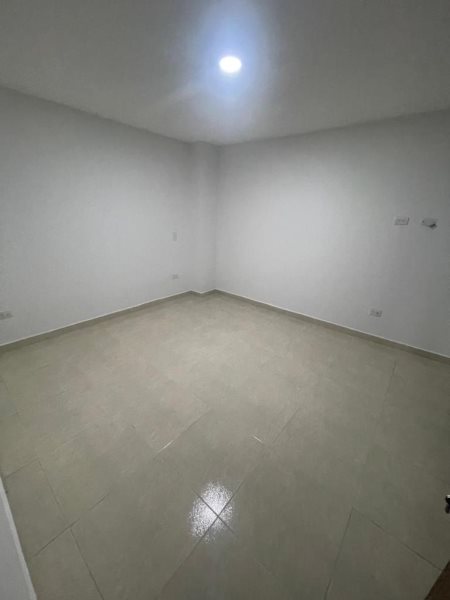 Apartamento para el arriendo en Envigado el codigo es 13846 Foto 8