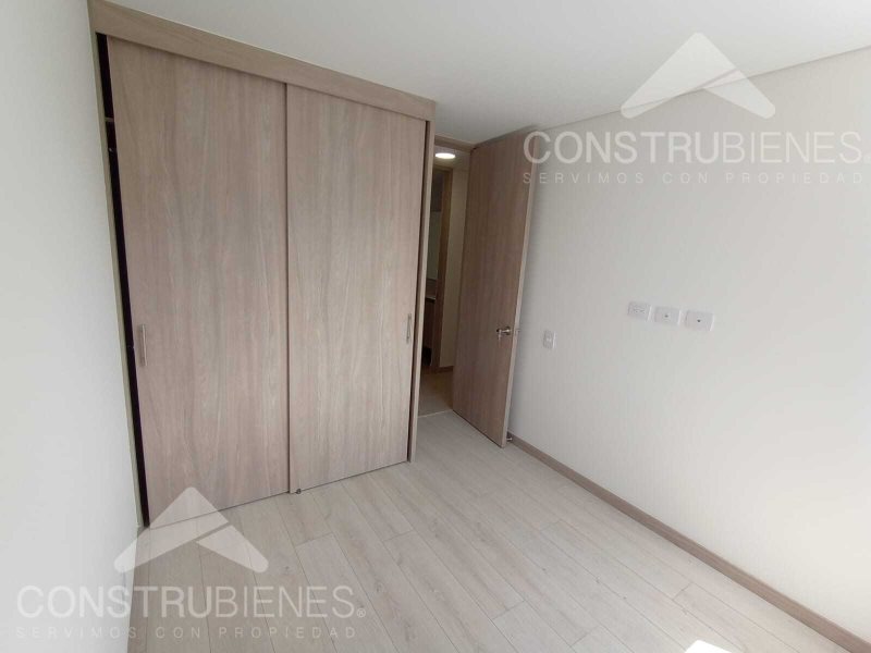 Apartamento para el arriendo en Sabaneta el codigo es 13977 Foto 8
