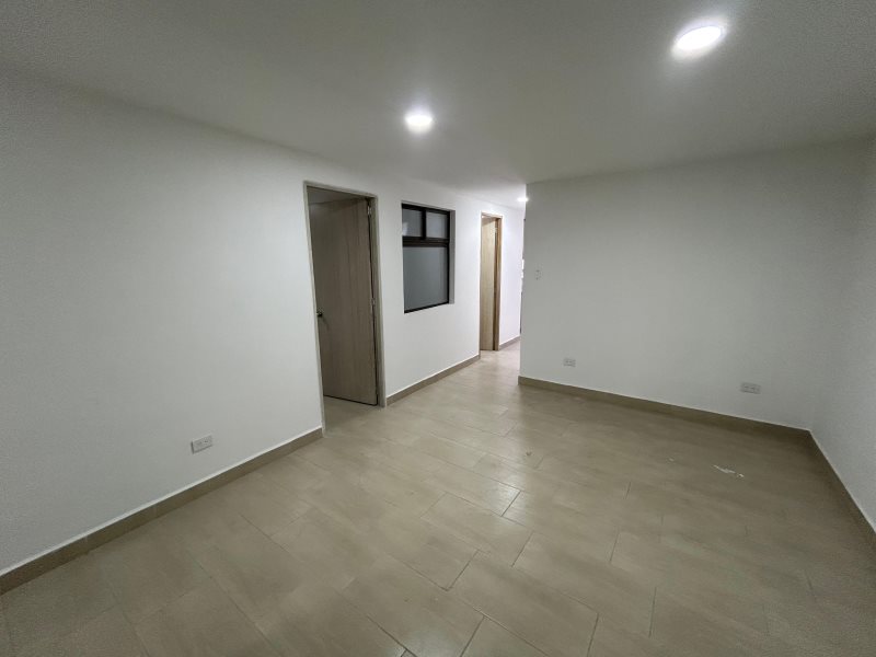 Apartamento para el arriendo en Envigado el codigo es 17099 Foto 5