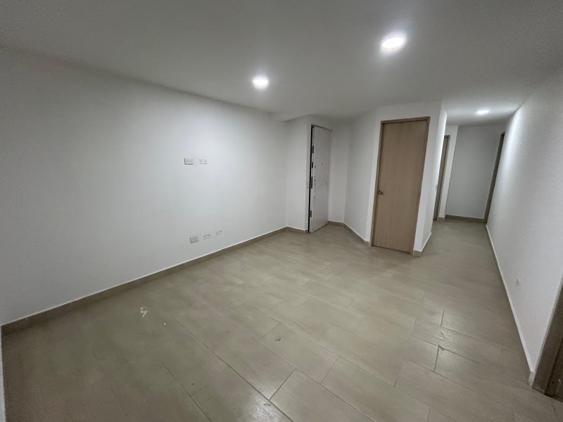 Apartamento para el arriendo en Envigado el codigo es 17099 Foto 6