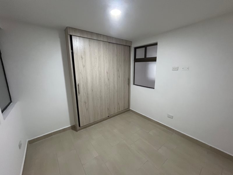 Apartamento para el arriendo en Envigado el codigo es 17099 Foto 7