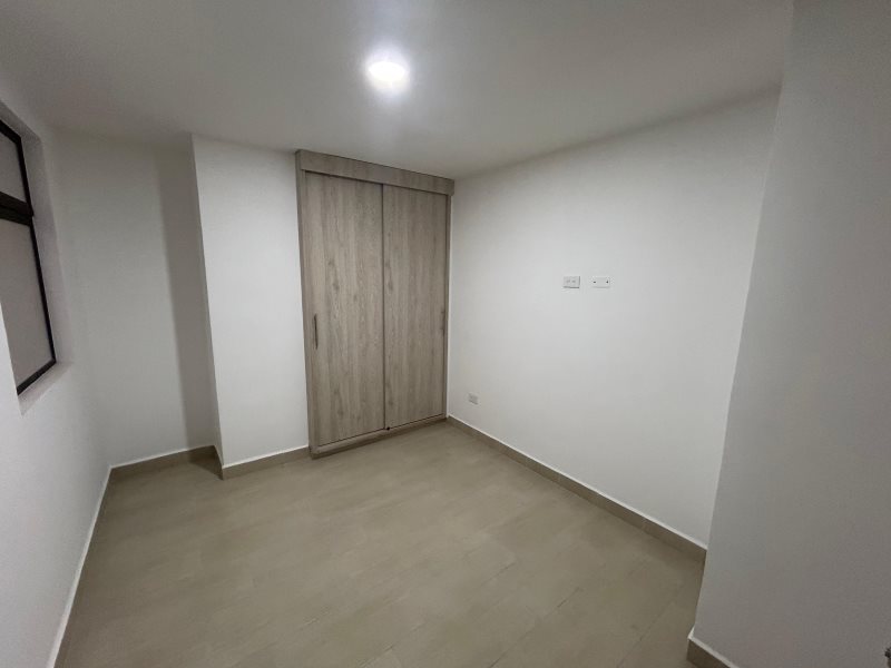 Apartamento para el arriendo en Envigado el codigo es 17099 Foto 9