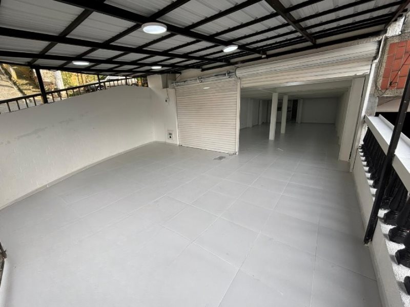 Local para el arriendo en Medellín el codigo es 16812 Foto 2