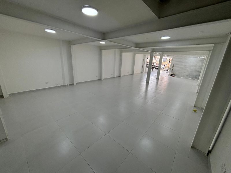 Local para el arriendo en Medellín el codigo es 16812 Foto 4