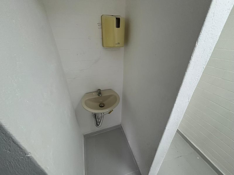 Local para el arriendo en Medellín el codigo es 16812 Foto 10