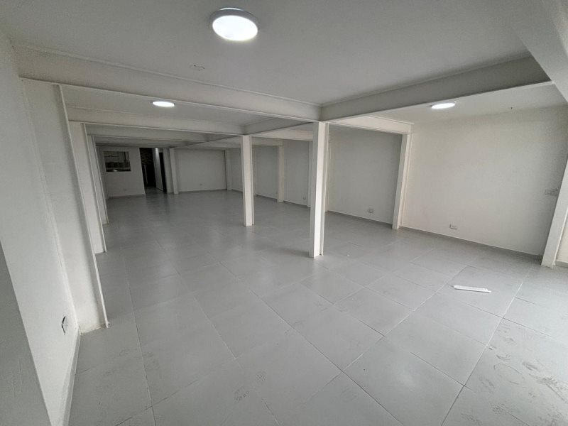 Local para el arriendo en Medellín el codigo es 16812 Foto 7