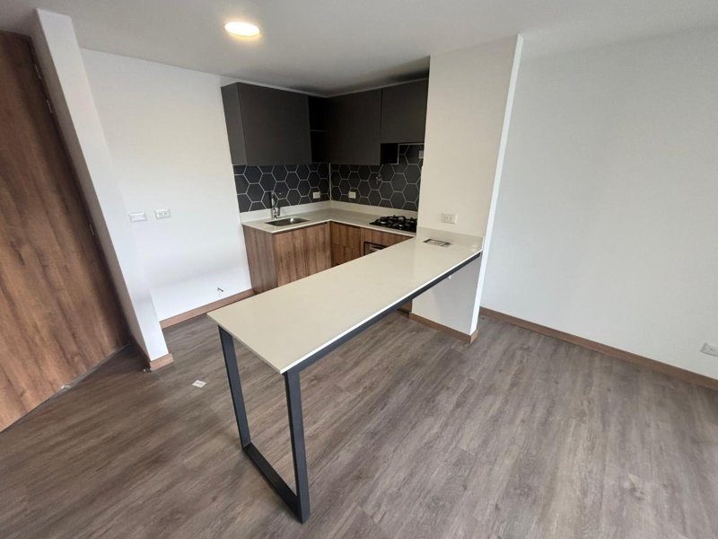 Apartamento para el arriendo en Envigado el codigo es 17376 Foto 3