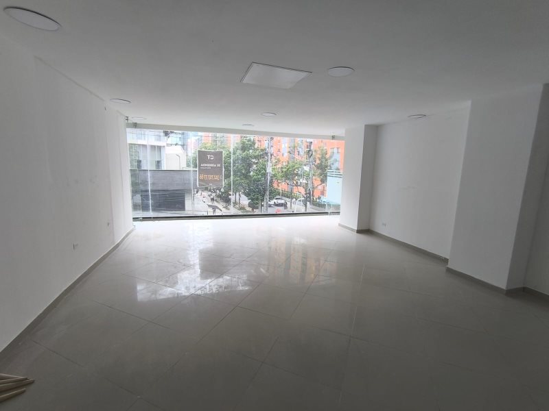 Local para el arriendo en Sabaneta el codigo es 16846 Foto 4