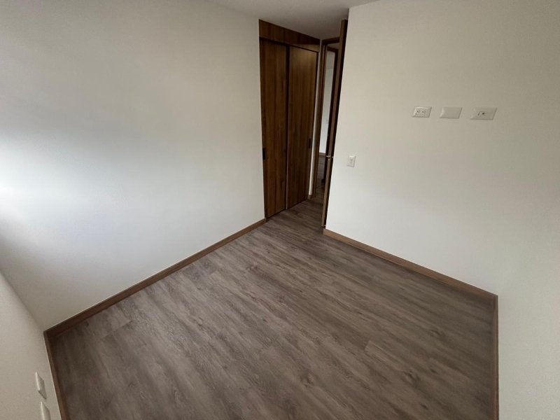 Apartamento para el arriendo en Envigado el codigo es 17376 Foto 8