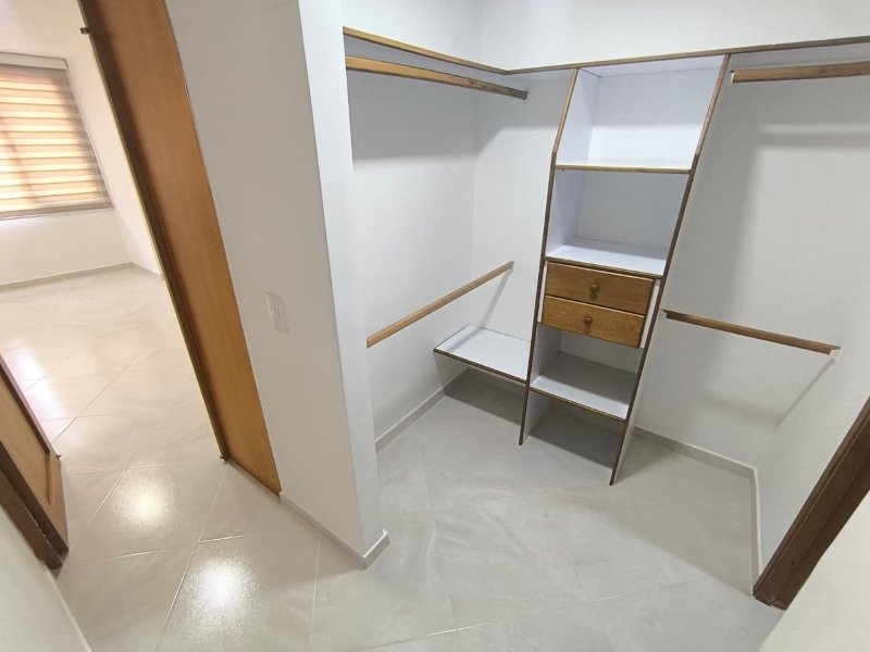Apartamento para el arriendo en Sabaneta el codigo es 9674 Foto 12