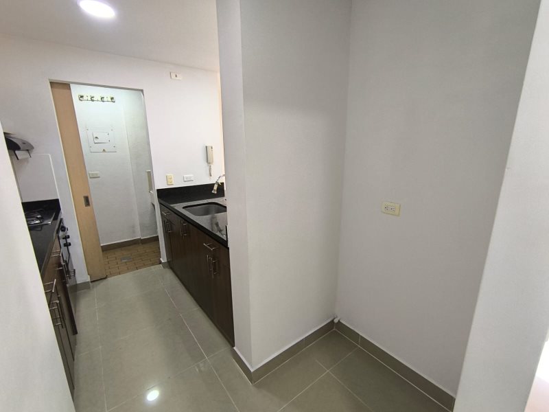 Apartamento para el arriendo en Sabaneta el codigo es 2987 Foto 9