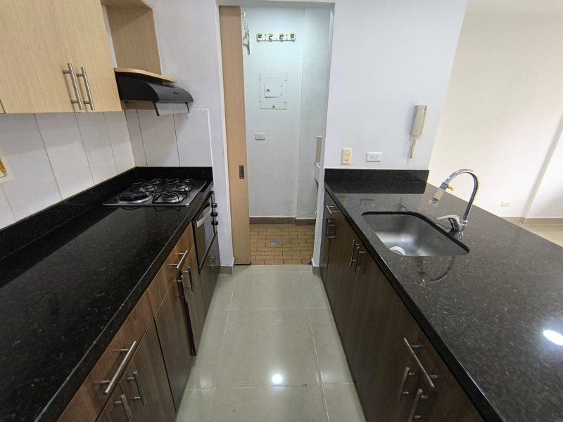Apartamento para el arriendo en Sabaneta el codigo es 2987 Foto 5