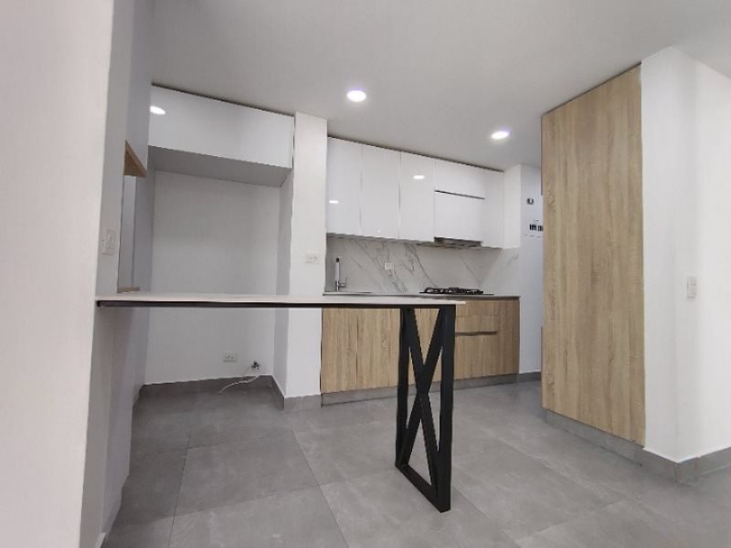 Apartamento para el arriendo en Sabaneta el codigo es 16711 Foto 4