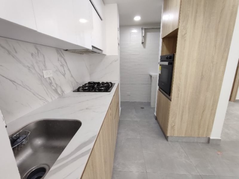 Apartamento para el arriendo en Sabaneta el codigo es 16711 Foto 2