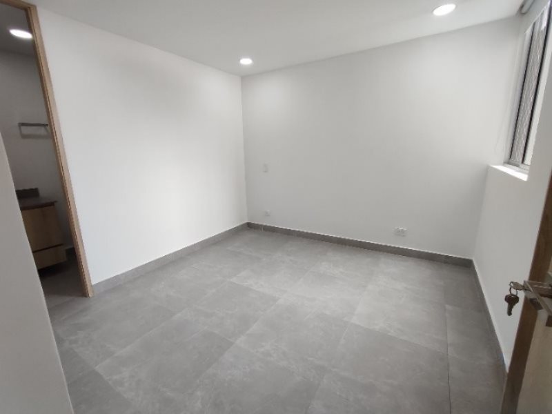Apartamento para el arriendo en Sabaneta el codigo es 16711 Foto 15