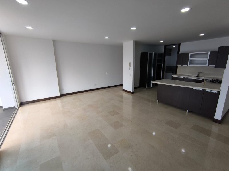 Apartamento para el arriendo en Sabaneta el codigo es 16716 Foto 5