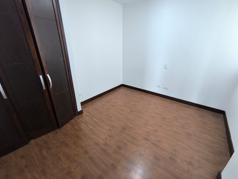 Apartamento para el arriendo en Sabaneta el codigo es 16716 Foto 8