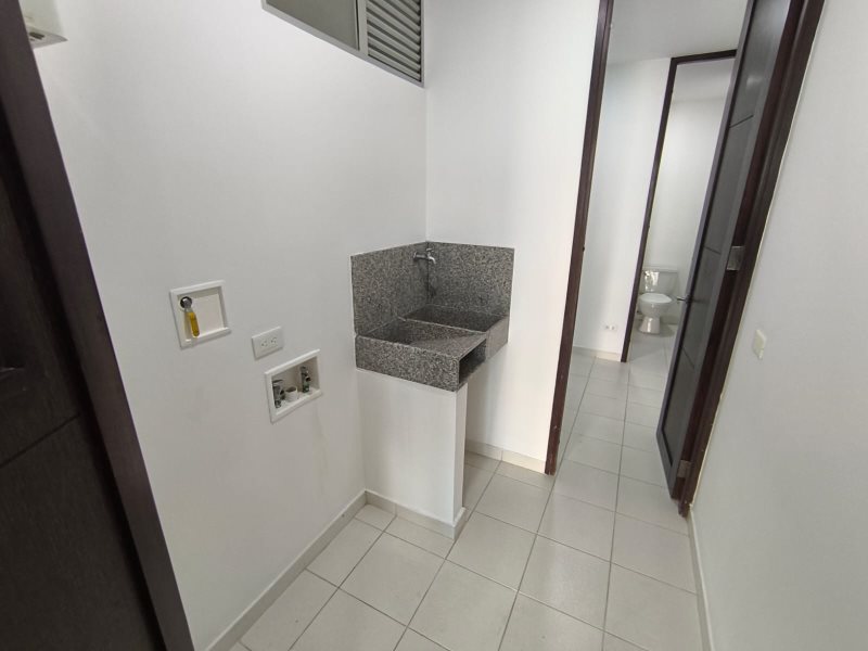 Apartamento para el arriendo en Sabaneta el codigo es 16716 Foto 12