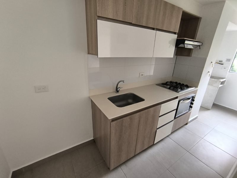 Apartamento para el arriendo en Sabaneta el codigo es 16713 Foto 3