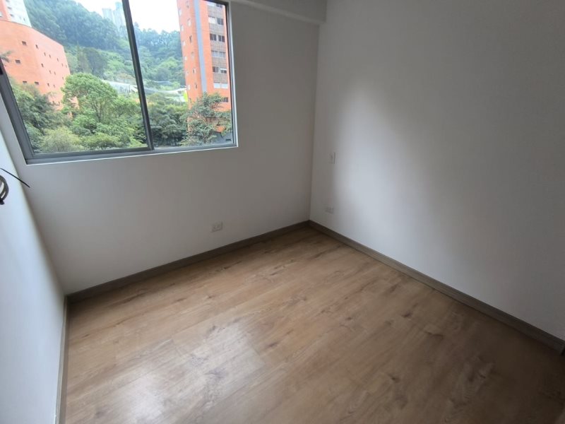 Apartamento para el arriendo en Sabaneta el codigo es 16713 Foto 14