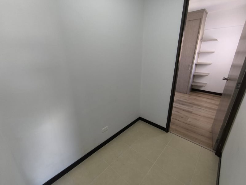 Apartamento para el arriendo en Sabaneta el codigo es 16734 Foto 13