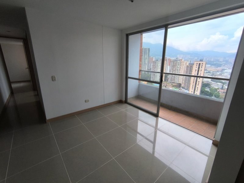 Apartamento para el arriendo en Sabaneta el codigo es 16737 Foto 6