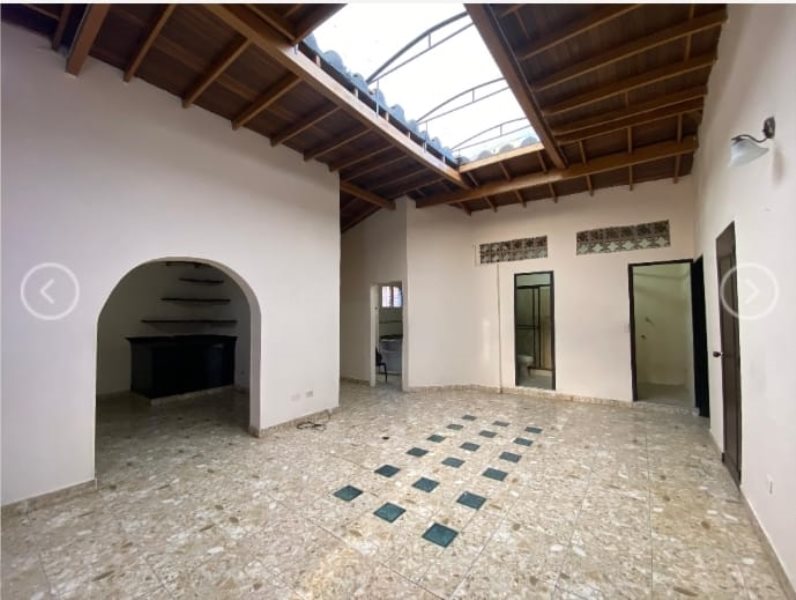 Casa para el arriendo en Medellín el codigo es 16741 Foto 2