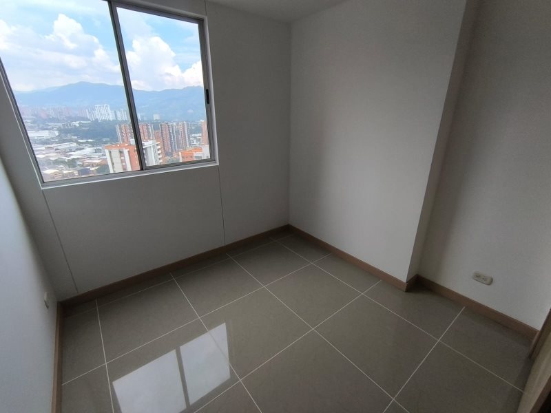Apartamento para el arriendo en Sabaneta el codigo es 16737 Foto 17