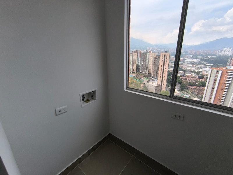 Apartamento para el arriendo en Sabaneta el codigo es 16737 Foto 21